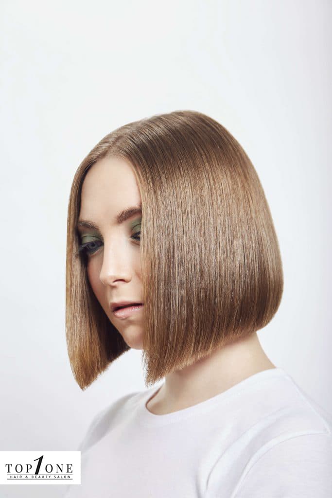 Graduated bob haircut by TopOne, front view
